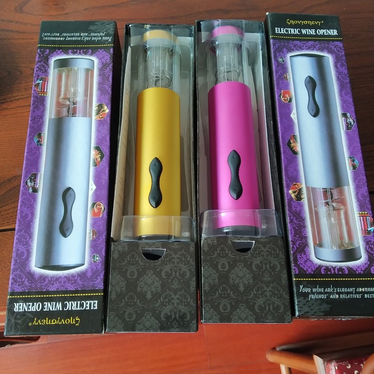 电动开瓶器红酒充电款，全新，两个闲置，出口...