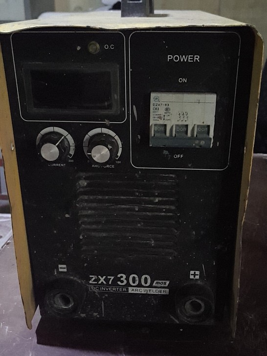 工业三相380V焊机正常试用，400到付，...