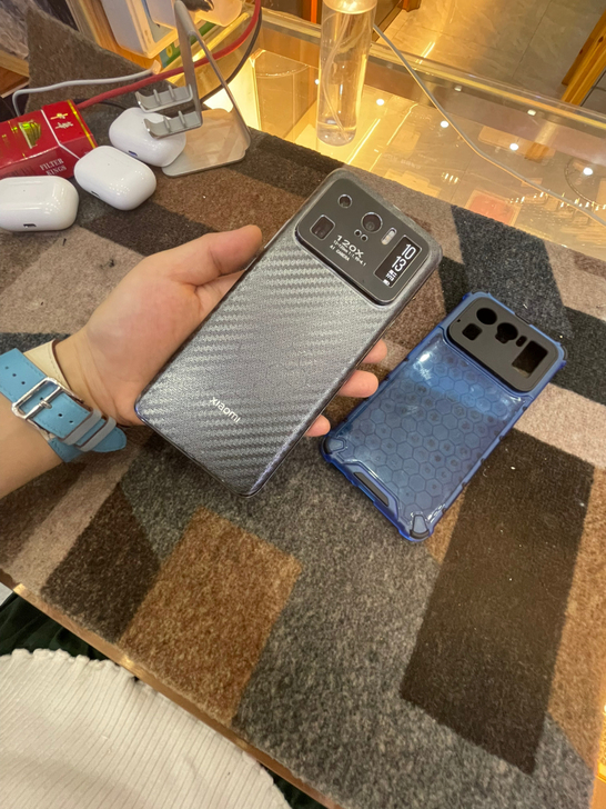 小米11U,12+256,单机售后换过屏,...