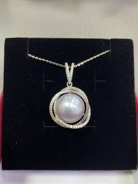 澳白珍珠银豪镶吊坠项链全新