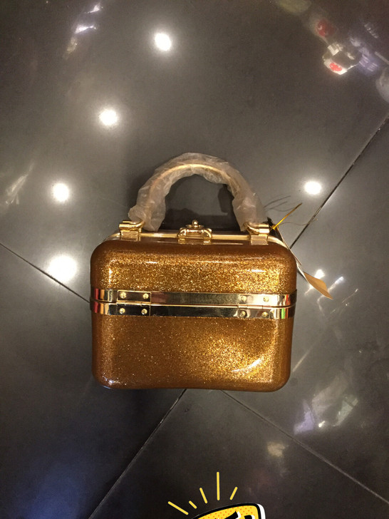 女式包，可做化妆箱