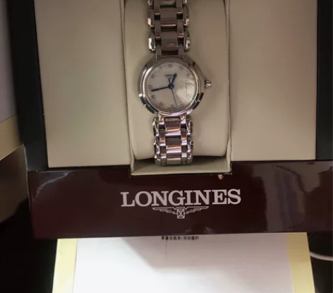 浪琴心月带钻手表，2020年购入，打折接近...