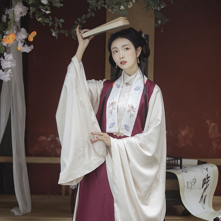 卿如故原创白菜汉服明制比甲绣花加长破肩甲一...