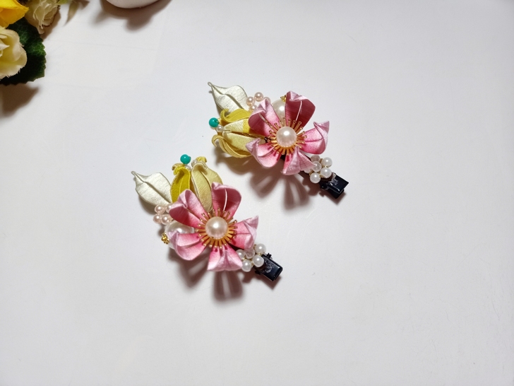 缠花小发夹价格￥39.满百包邮！