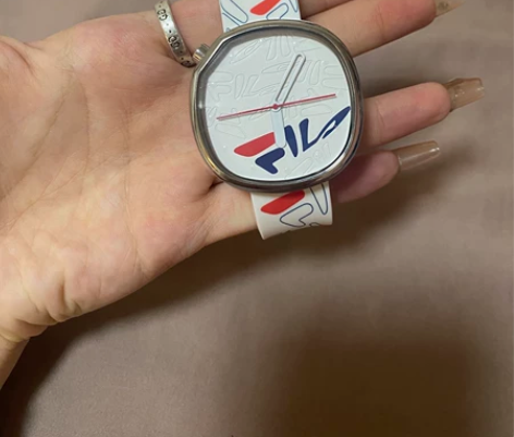 全新手表斐乐（FILA）手表男女情侣中性老...