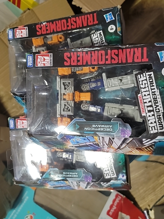 孩之宝 变形金刚 决战赛博坦  地出加强级...