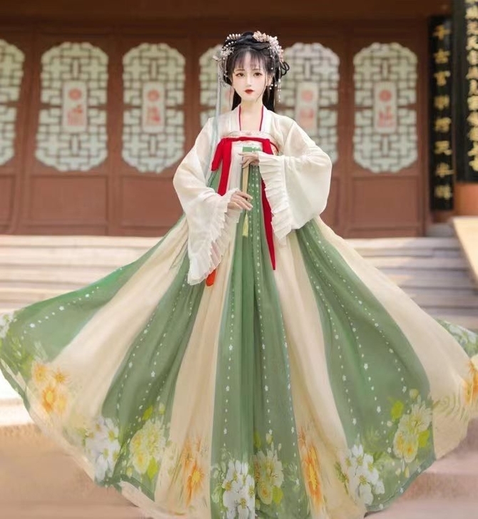 汉服女剧本杀齐胸襦裙影楼套装正货汉服女印花...