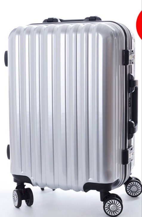 时尚铝框特价清仓行李箱