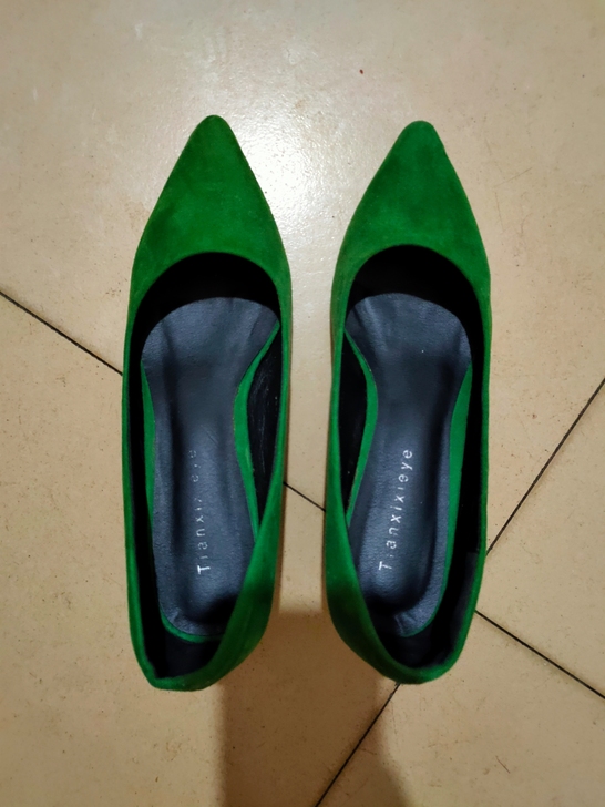 绿色坡跟高跟鞋  37码