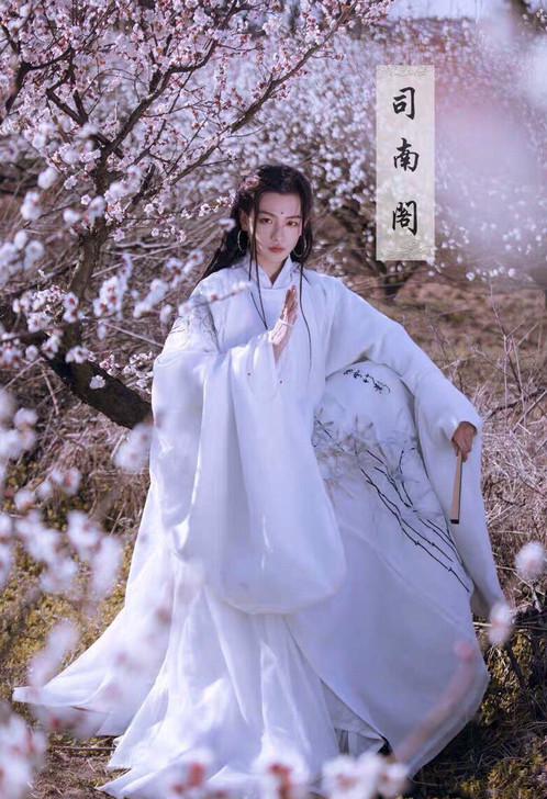 汉服出租 司南阁 无缘