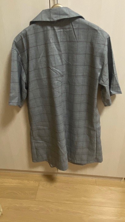 威尔士格纹复古短袖衬衫裙 服装版型：直筒 ...