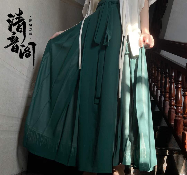 清音阁原创汉服 锁清秋 墨玉 s码