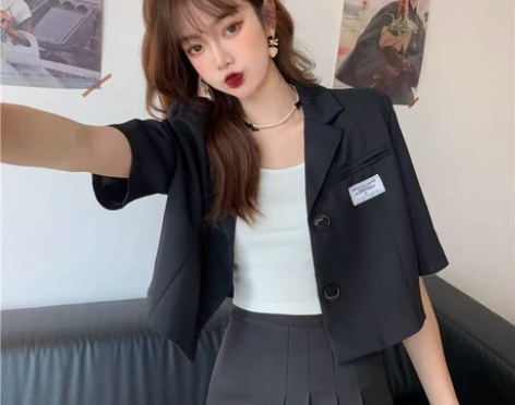 黑色短西装外套 小个子短款宽松短袖小西服上...