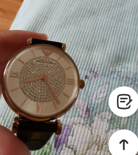 9成新阿玛尼满天星皮带手表,去年12月韩国...