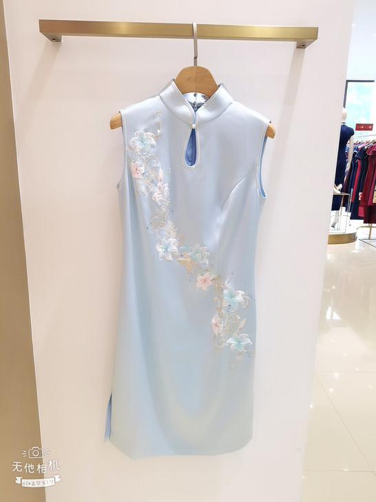 蔓楼兰全新旗袍