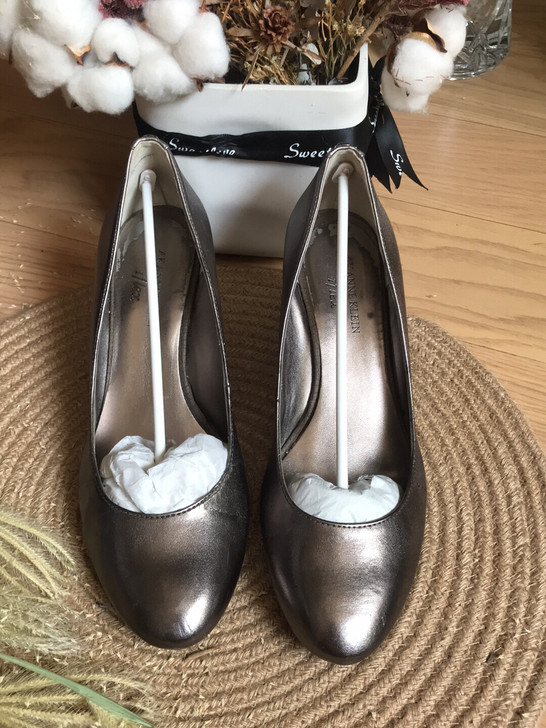 银灰色坡跟女鞋，39码，坡跟浅口珠光。舒服...