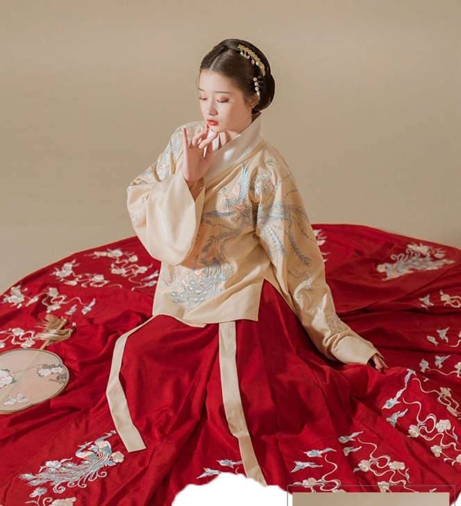 慕仙姿交领短袄马面裙 199入手的