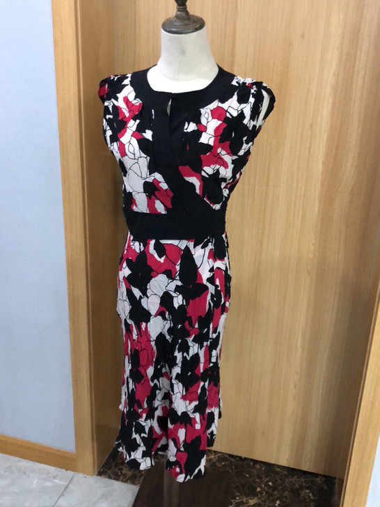 斯贤蚕丝连衣裙女。胸围90衣长100