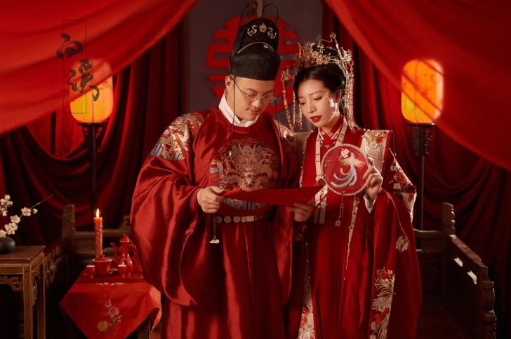 十三余鸾凤和鸣【出租】明制婚服汉服凤冠霞帔...