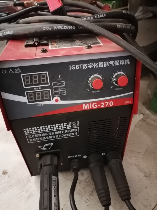 双电压二保焊机,有气无气都可以诚者价优