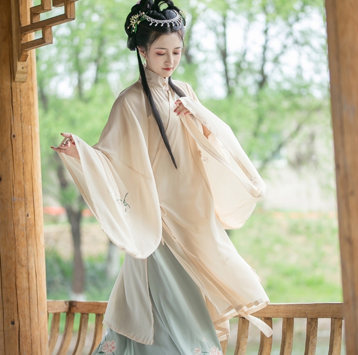 出出出! 汉服