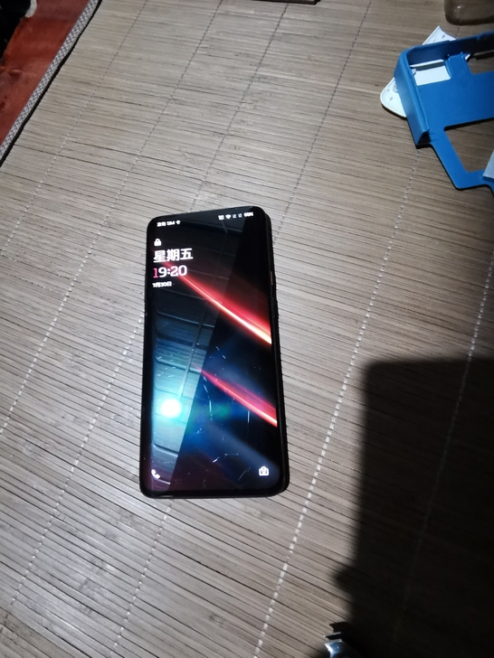 品牌型号 一加7tpro迈凯轮版12+256