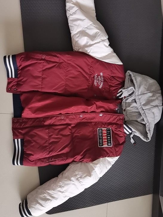 森马棉服,xxl。50块钱处理了。已经洗干...