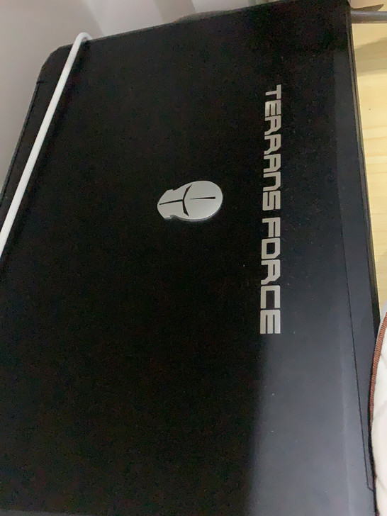 未来人类,非外星人笔记本电脑,功能一切正常...