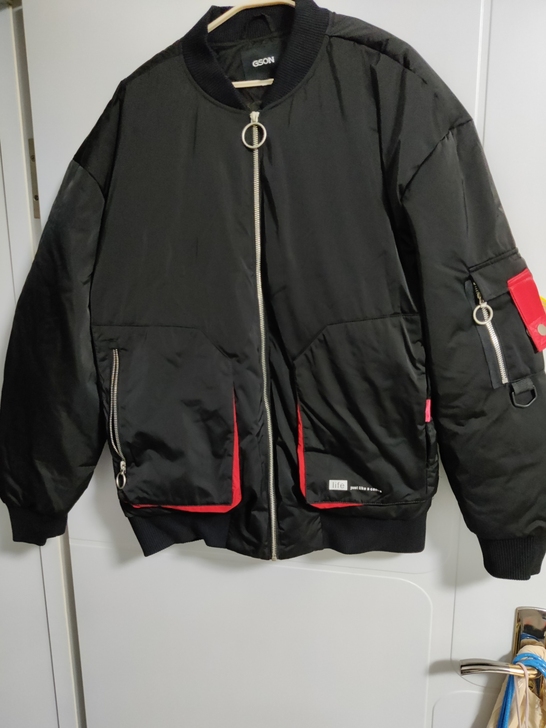森马旗下品牌gson潮牌棉服加厚款。质量特...
