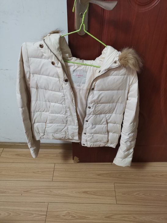 森马羽绒服，50元包邮