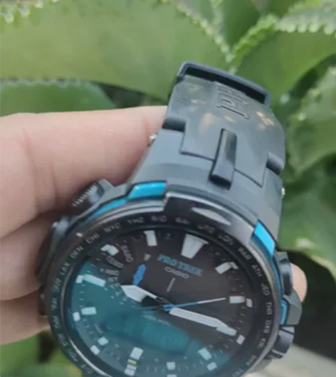 出卡西欧6100y 整体成色很好 表带成色...