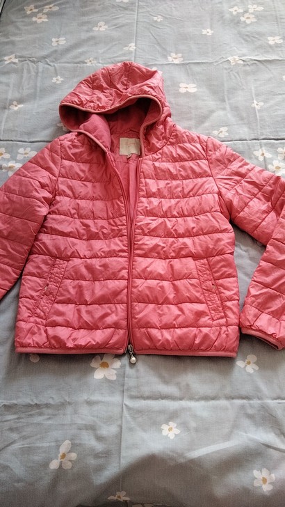 森马轻薄连帽棉服