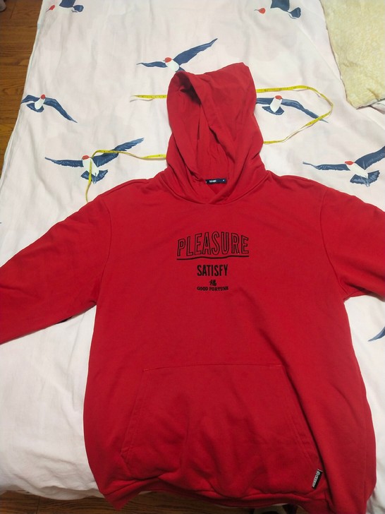 付邮送     森马卫衣M