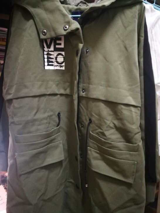 【森马】秋冬夹克风衣 外套女 长款连帽 军...