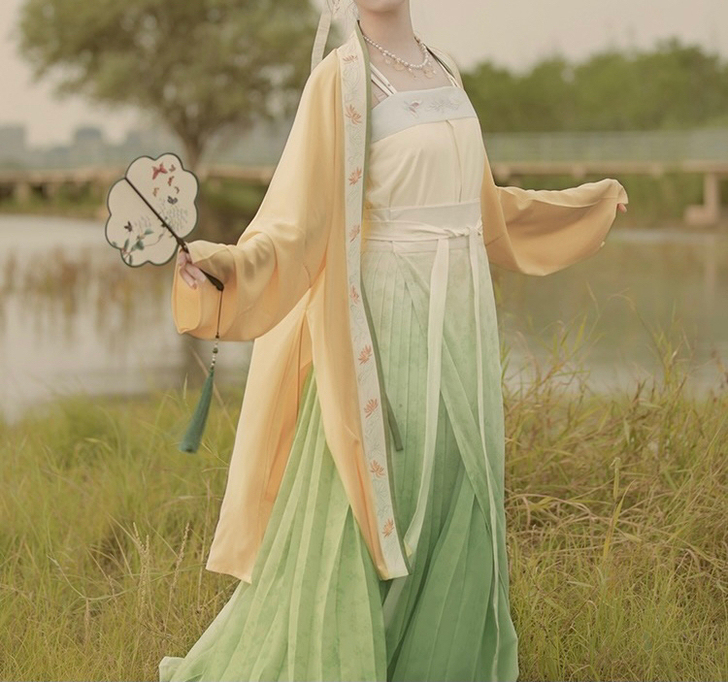 现货 织闻江烟翠 原创宋制汉服三件套百迭裙...