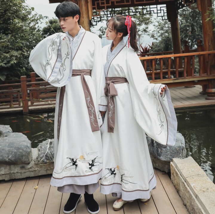 汉服男交领直裾