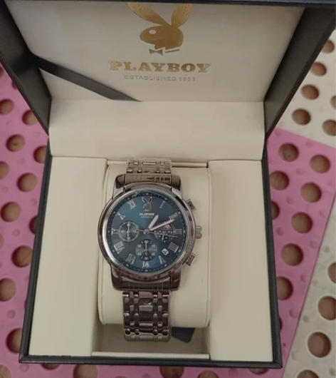 花花公子手表 感兴趣的话点“我想要”和我私...