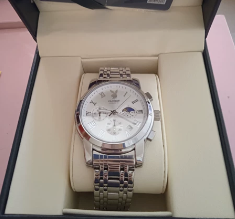 花花公子手表 感兴趣的话点“我想要”和我私...