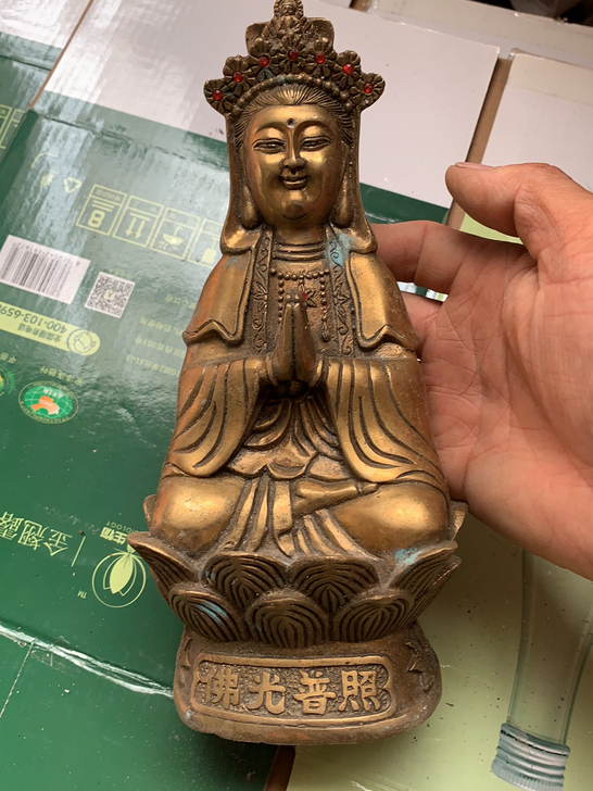 铜佛像收藏品，做工精致漂亮、老东西收藏品、...