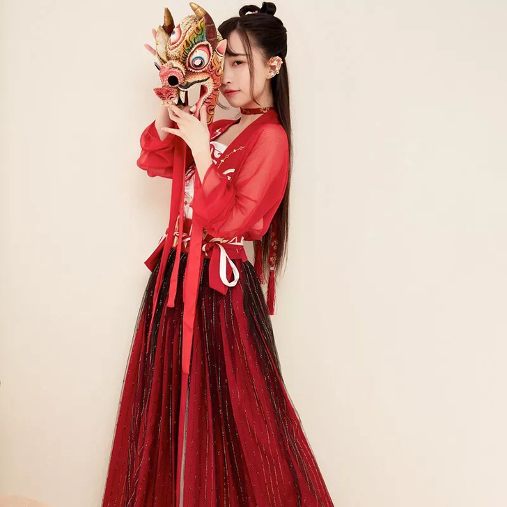 十三余彼岸花汉服