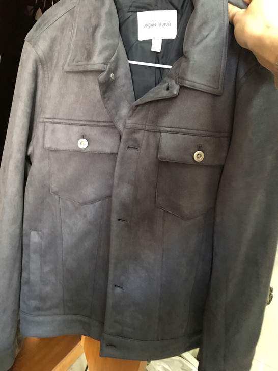 UR夹克 仅试穿 没洗过 基本全新 m号 ...