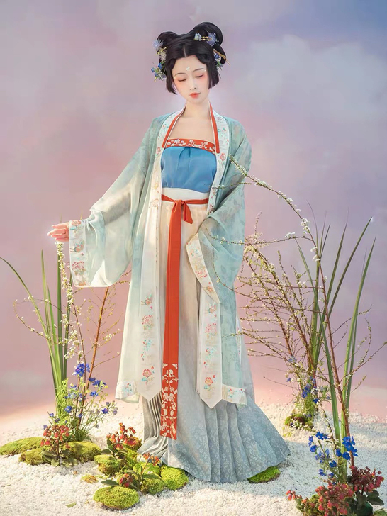 出 洪椿晓雨 山花雨褙子+宋抹