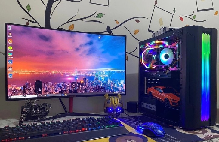 出一台个人用电脑