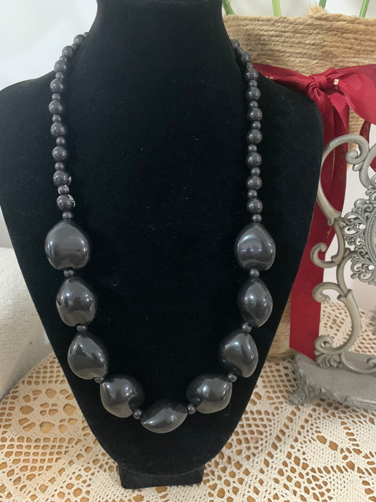 装饰项链 毛衣链，  当年逛街大几百购入，...