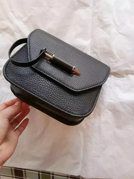 mackage黑色百搭荔枝纹牛皮单肩包斜挎...