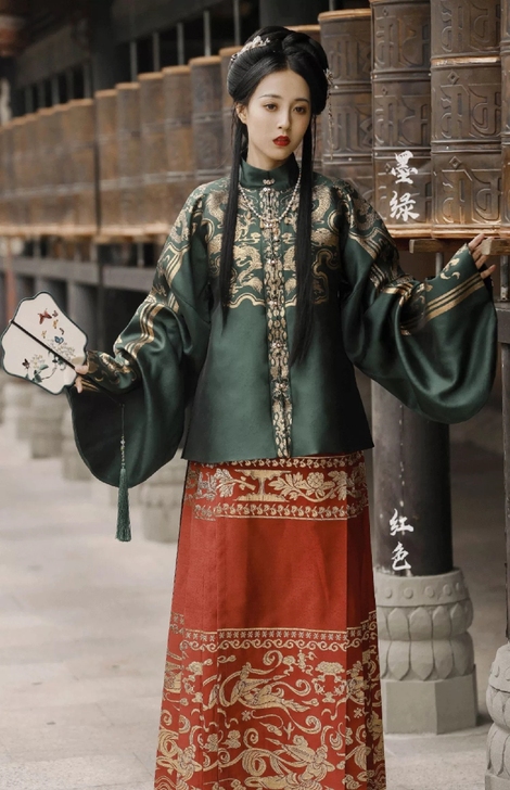 空谷记云升乐歌,第一批全套L,仅试穿,一直...