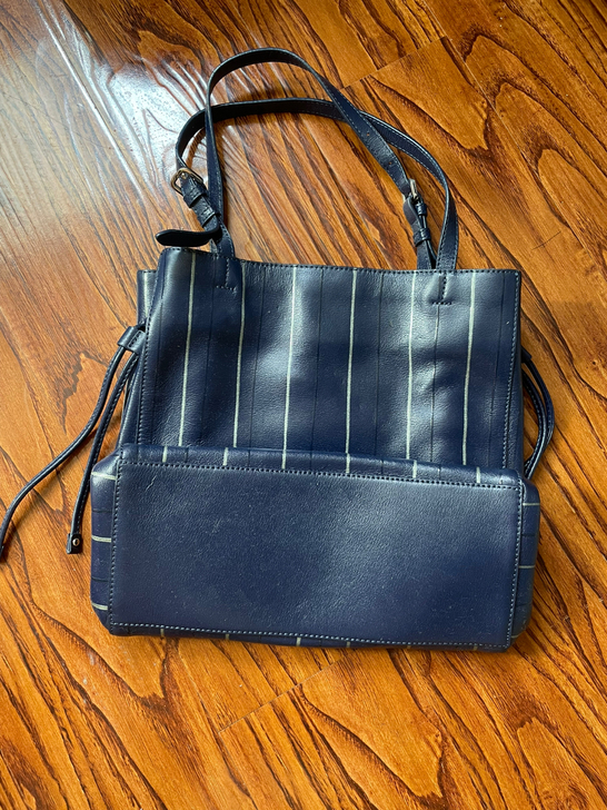 几乎全新通勤包女包单肩包斜挎包，包包，韩国...