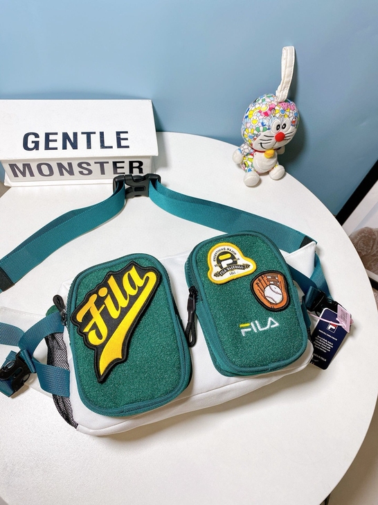 FILA斐乐潮牌专柜款情侣腰包 男女同款魔...