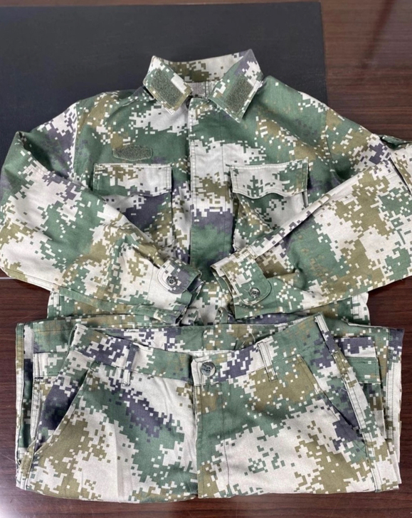 夏季迷彩工作服！二手成色八成新以上，质量杠...