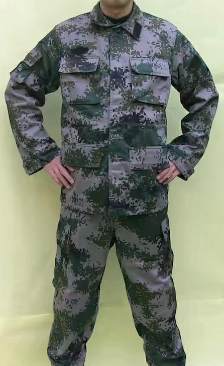 二手迷彩工作服有缝补  适合各种工作环境，...